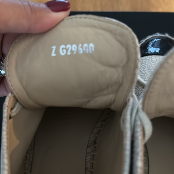 Chanel high top LIMITED EDITION espadrilles, light, beige black worn 2 times. - Picture 4 of 4